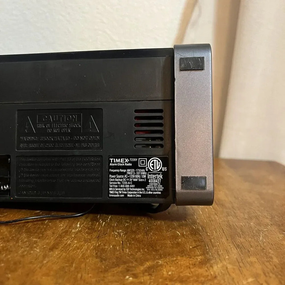 Timex Alarm Clock Radio T235Y Digital 12 Hour Clock With 2 Alarms Working AUX - Picture 16 of 16